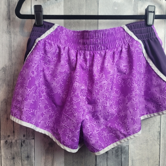 Nike Dri Fit Shorts L Womens - Picture 4 of 4